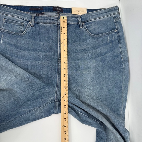 NYDJ Jeans Women 20W NEW Girlfriend LiftTuck Tech Stretch Blue Light Wash Denim - Picture 12 of 15